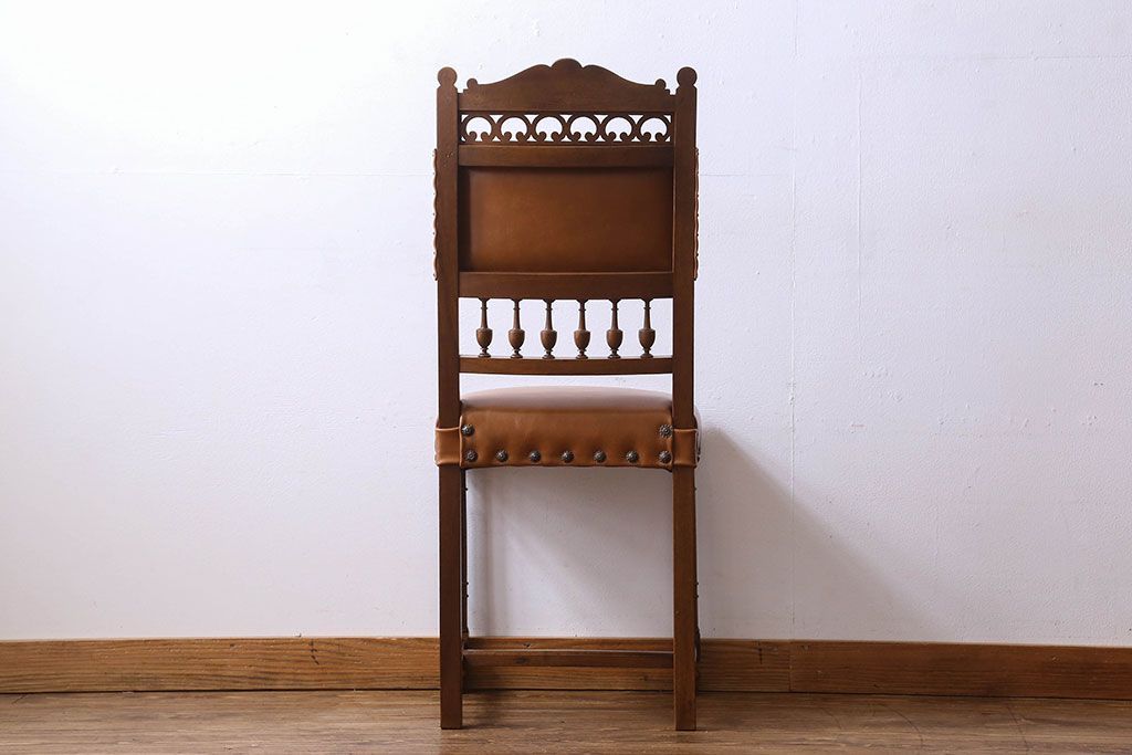 アンティーク家具　フランスアンティーク　本革　優美なデザインのダイニングチェア(椅子、イス)(2)