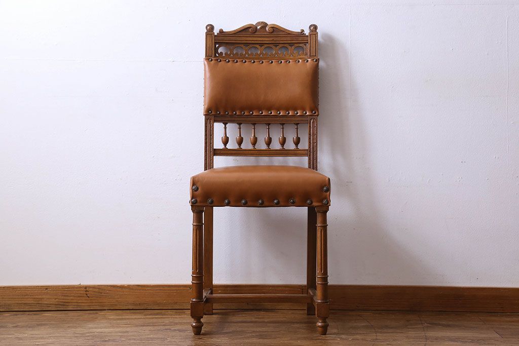 アンティーク家具　フランスアンティーク　本革　優美なデザインのダイニングチェア(椅子、イス)(3)