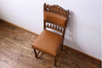 アンティーク家具　フランスアンティーク　本革　優美なデザインのダイニングチェア(椅子、イス)(3)