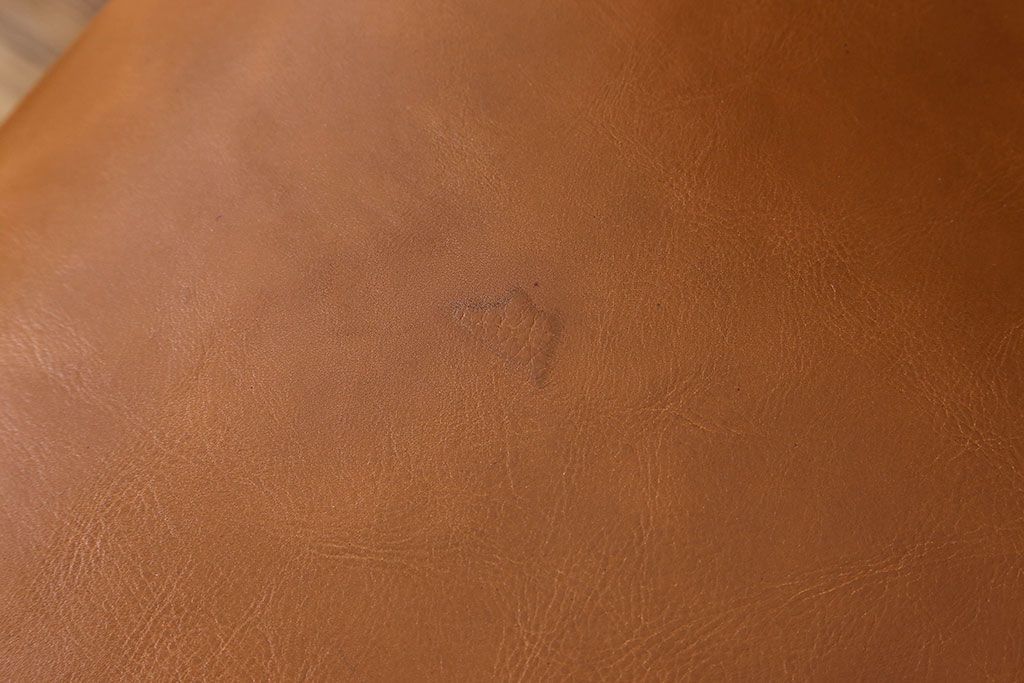 アンティーク家具　フランスアンティーク　本革　優美なデザインのダイニングチェア(椅子、イス)(3)