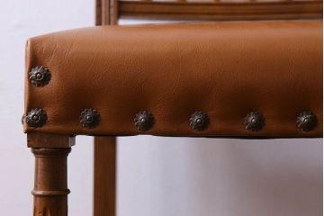 アンティーク家具　フランスアンティーク　本革　優美なデザインのダイニングチェア(椅子、イス)(3)