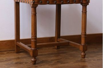 アンティーク家具　フランスアンティーク　本革　優美なデザインのダイニングチェア(椅子、イス)(3)