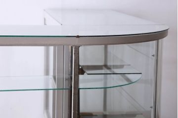 ペイント家具　落ち着きのあるナチュラルな雰囲気が魅力的なショーケース(ガラスケース、陳列棚、飾り棚)