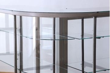 ペイント家具　落ち着きのあるナチュラルな雰囲気が魅力的なショーケース(ガラスケース、陳列棚、飾り棚)