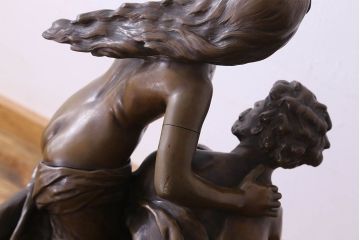 アンティーク雑貨　フランスアンティーク　math.moreau(マチュラン・モロー)　ブロンズ像(置物・彫刻)