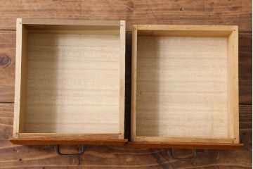 ヴィンテージ家具　ビンテージ　味わいのある木味が魅力的な小引き出し(小物収納)