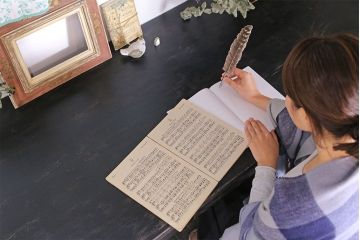 アンティーク家具　フランスアンティーク　シャビーな雰囲気漂うペイントテーブル(リビングテーブル、ダイニングテーブル、作業台、ワークデスク、在宅ワーク、在宅用)