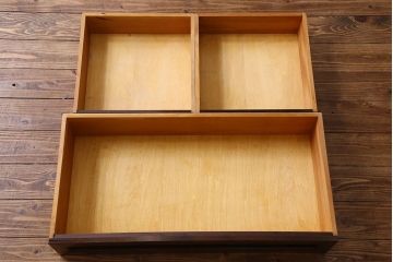 中古　松本民芸家具　503型　直線のデザインが目を引く整理箪笥(引き出し、衣装箪笥、チェスト)(定価約28万円)