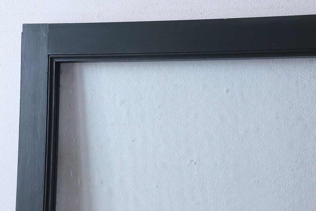 ペイント家具　シックな雰囲気漂うガラス戸(引き戸)2枚組