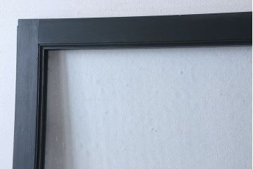 ペイント家具　シックな雰囲気漂うガラス戸(引き戸)2枚組