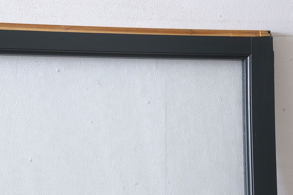 ペイント家具　シックな雰囲気漂うガラス戸(引き戸)2枚組