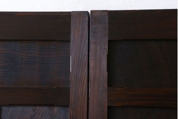 和製アンティーク　レア物　凝ったデザインが目を引くヒノキ材の板戸(引き戸)2枚組