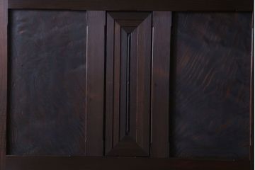 和製アンティーク　レア物　凝ったデザインが目を引くヒノキ材の板戸(引き戸)2枚組