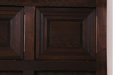 和製アンティーク　レア物　凝ったデザインが目を引くヒノキ材の板戸(引き戸)2枚組