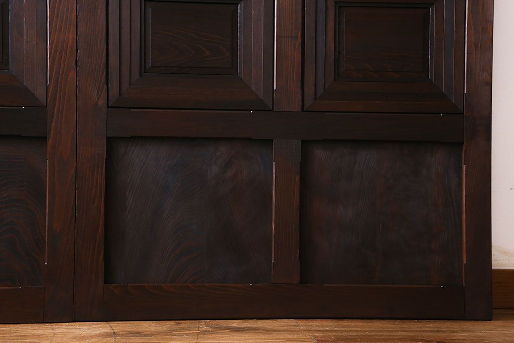 和製アンティーク　レア物　凝ったデザインが目を引くヒノキ材の板戸(引き戸)2枚組