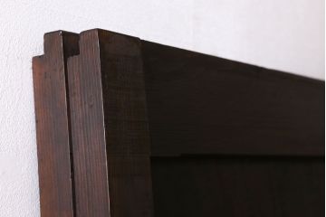 和製アンティーク　レア物　凝ったデザインが目を引くヒノキ材の板戸(引き戸)2枚組