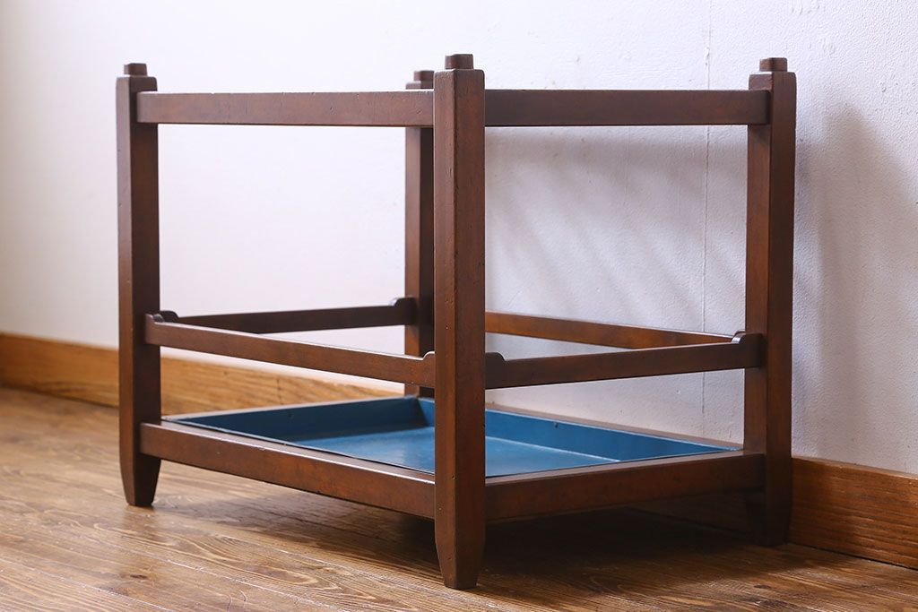 アンティーク雑貨　和製アンティーク　マス目のデザインが珍しい傘立て(2)