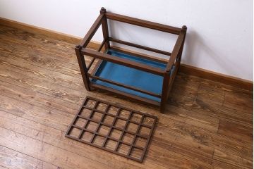 アンティーク雑貨　和製アンティーク　マス目のデザインが珍しい傘立て(2)