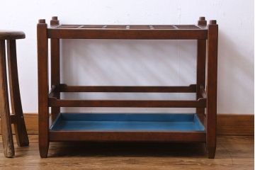 アンティーク雑貨　和製アンティーク　マス目のデザインが珍しい傘立て(2)