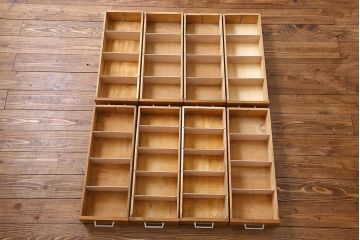 ヴィンテージ家具　フランスビンテージ　オリジナルペイント　収納力抜群のチェスト(ドロワー)