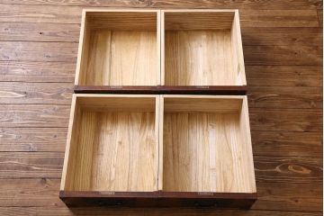 中古　伝統民芸家具　岩谷堂　NO.720　幅広で存在感のある白鳥2号横長箪笥(チェスト)(定価約63万円)