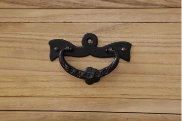 中古　伝統民芸家具　岩谷堂　NO.720　幅広で存在感のある白鳥2号横長箪笥(チェスト)(定価約63万円)