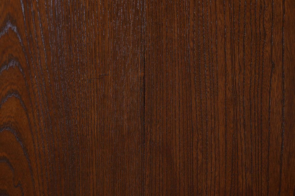 和製アンティーク　鍵付き　大振りなサイズで存在感を放つ総ケヤキ材の蔵戸(引き戸、玄関戸)