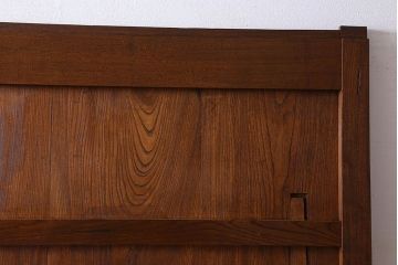 和製アンティーク　鍵付き　大振りなサイズで存在感を放つ総ケヤキ材の蔵戸(引き戸、玄関戸)