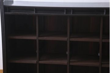 アンティーク家具　和製アンティーク　大正ロマン　プレスガラスがおしゃれなキャビネット(収納棚、戸棚)