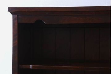 中古　北海道民芸家具　木の質感が魅力的なシックな本棚(陳列棚)(定価31万円)