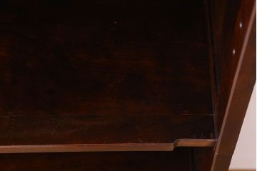 中古　北海道民芸家具　木の質感が魅力的なシックな本棚(陳列棚)(定価31万円)