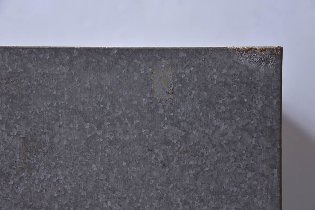 レトロ家具　昭和レトロ　SATO(佐藤産業)　小さなブリキガラスケース(ショーケース、収納箱)