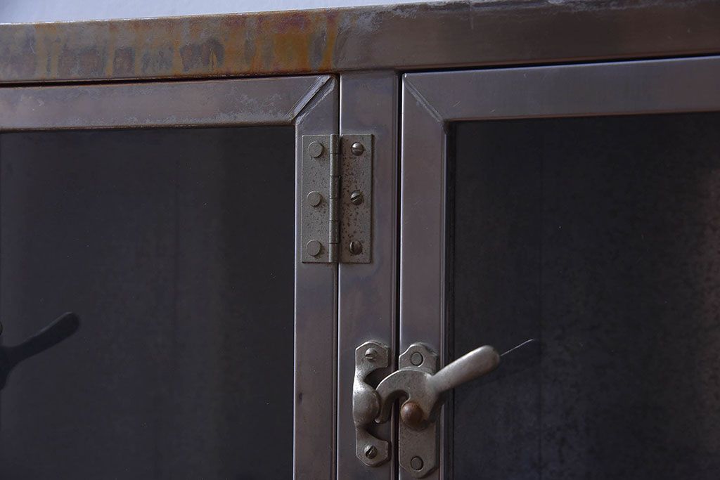 レトロ家具　昭和レトロ　SATO(佐藤産業)　小さなブリキガラスケース(ショーケース、収納箱)