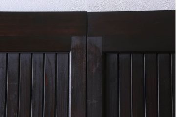 和製アンティーク　細かな縦桟が美しい平格子戸(引き戸、建具)2枚組