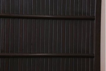 和製アンティーク　細かな縦桟が美しい平格子戸(引き戸、建具)2枚組