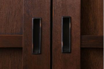 昭和レトロ　鏡板タモ材　味わいのある木味の板戸(引き戸、建具)