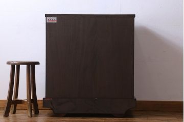 中古　美品　伝統民芸家具　岩谷堂　ボリュームのある南部鉄器金具が印象的な車箪笥