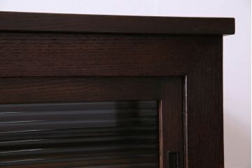 アンティーク家具　和製アンティーク　栗材　モールガラス入りの鉄脚付きローボード(TVボード、テレビボード)