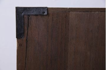 アンティーク家具　和製アンティーク　桐材の質感が味わい深いキャビネット(収納棚、戸棚)