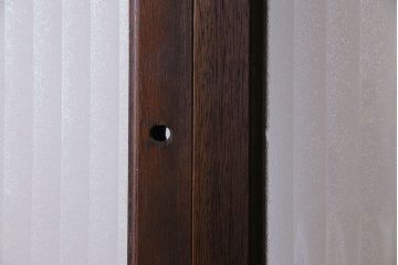 昭和レトロ　銀モールガラス入り　モダンな雰囲気のガラス戸(窓、引き戸)2枚セット