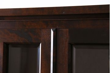 中古　美品　北海道民芸家具　HM165K　収納力抜群のシックな食器棚(カップボード、キャビネット)(定価57万円)