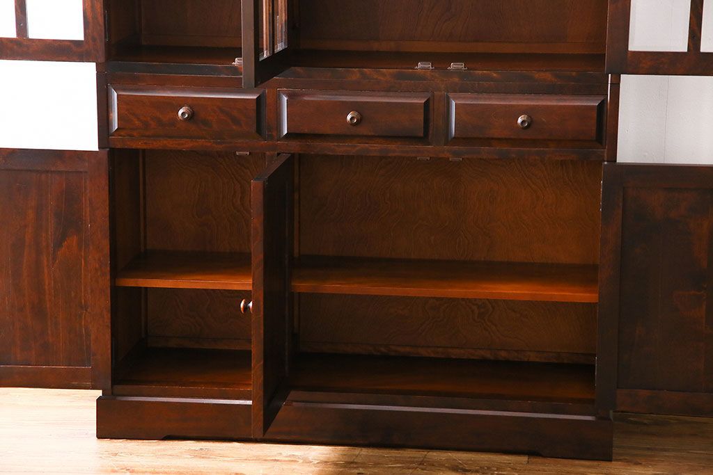 中古　美品　北海道民芸家具　HM165K　収納力抜群のシックな食器棚(カップボード、キャビネット)(定価57万円)