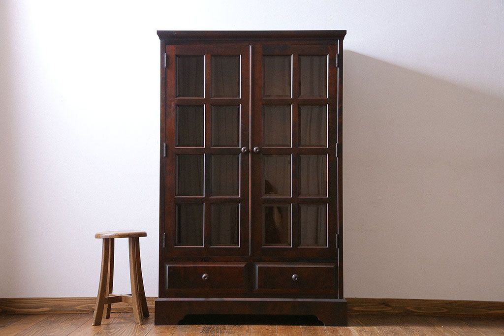 中古　美品　北海道民芸家具　シックな存在感を放つ本箱(書棚、収納棚)