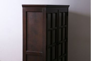 中古　美品　北海道民芸家具　シックな存在感を放つ本箱(書棚、収納棚)