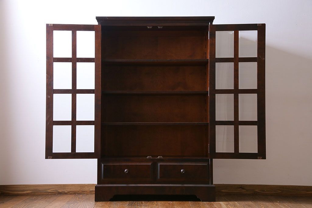 中古　美品　北海道民芸家具　シックな存在感を放つ本箱(書棚、収納棚)