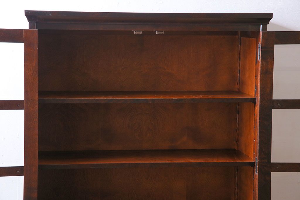 中古　美品　北海道民芸家具　シックな存在感を放つ本箱(書棚、収納棚)