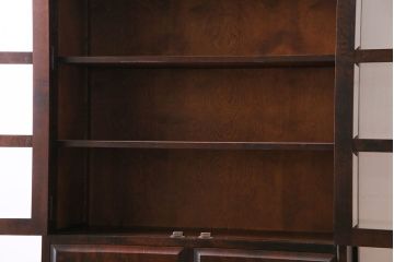 中古　美品　北海道民芸家具　シックな存在感を放つ本箱(書棚、収納棚)