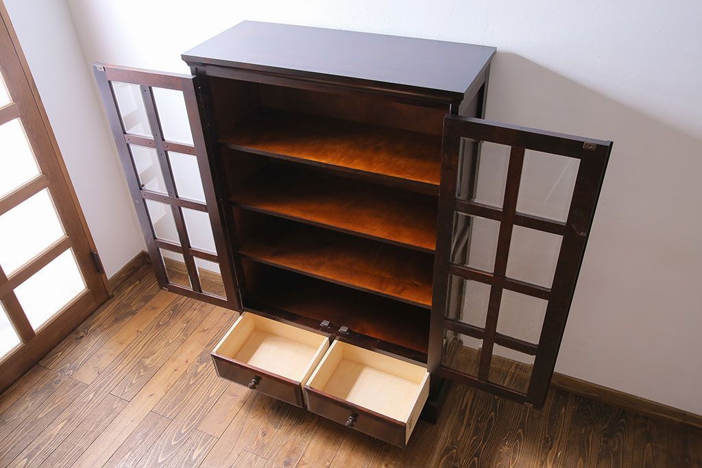 中古　美品　北海道民芸家具　シックな存在感を放つ本箱(書棚、収納棚)