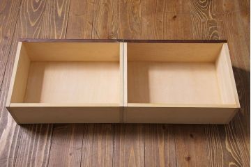 中古　美品　北海道民芸家具　シックな存在感を放つ本箱(書棚、収納棚)