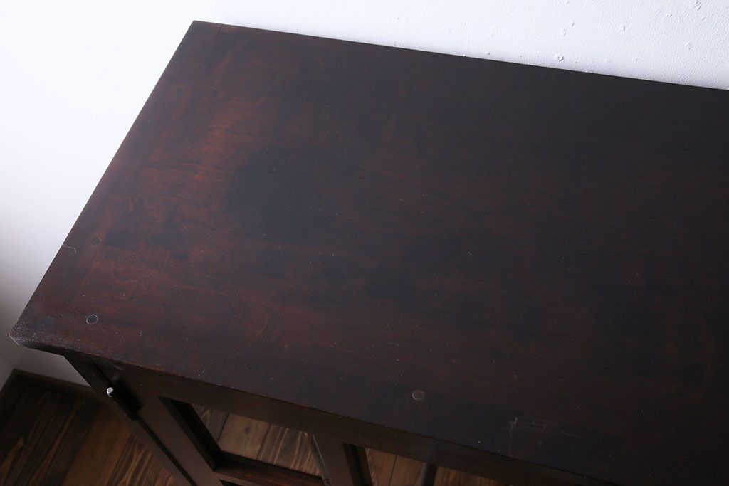 中古　美品　北海道民芸家具　シックな存在感を放つ本箱(書棚、収納棚)